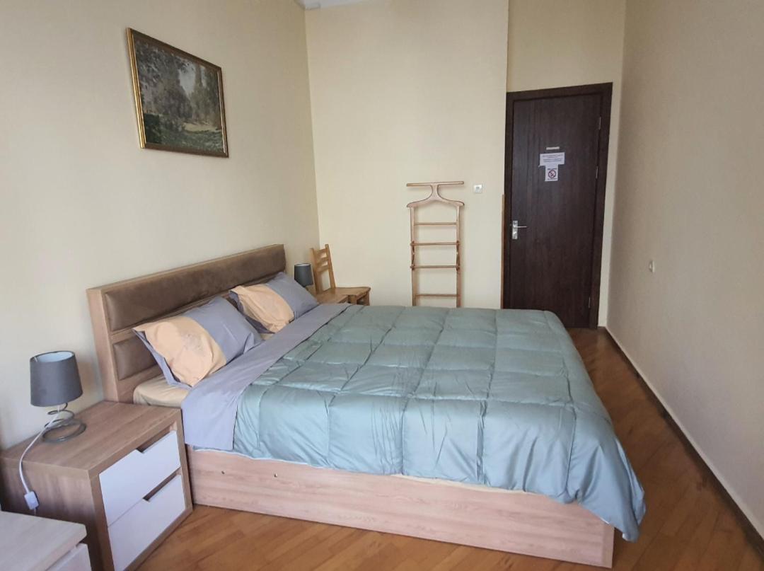 Guesthouse Hillside Tiflis Exterior foto