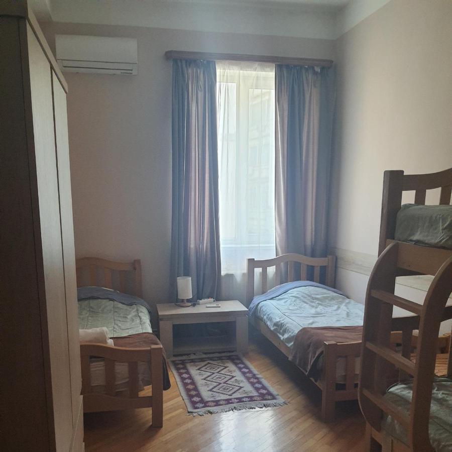 Guesthouse Hillside Tiflis Exterior foto